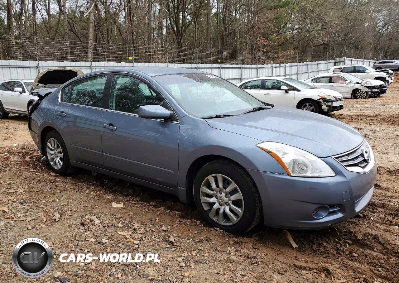 2010 Nissan Altima Base VIN:1N4AL2AP1AC186320 - 4