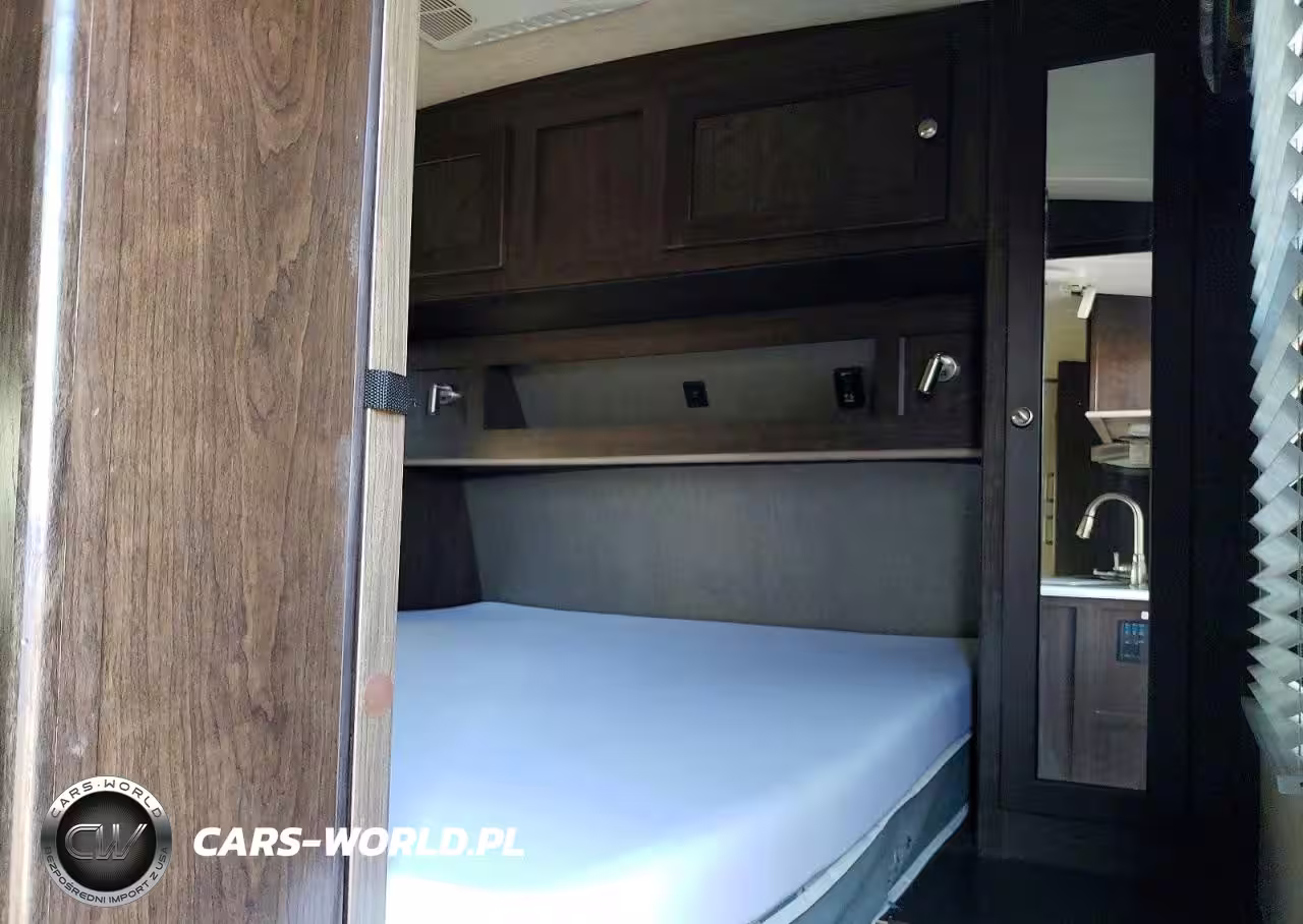 2019 Cruiser Rv Shadow Cru VIN:5RXDB3528K1396034 - 5