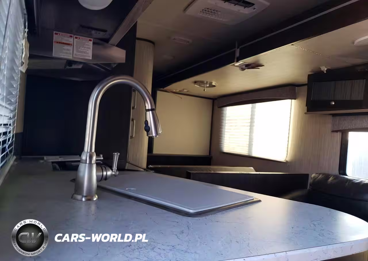 2019 Cruiser Rv Shadow Cru VIN:5RXDB3528K1396034 - 6