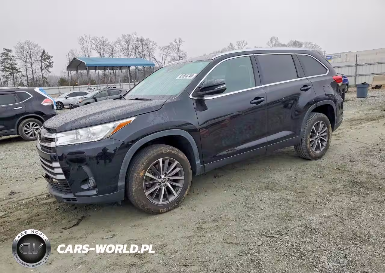 2019 Toyota Highlander Se