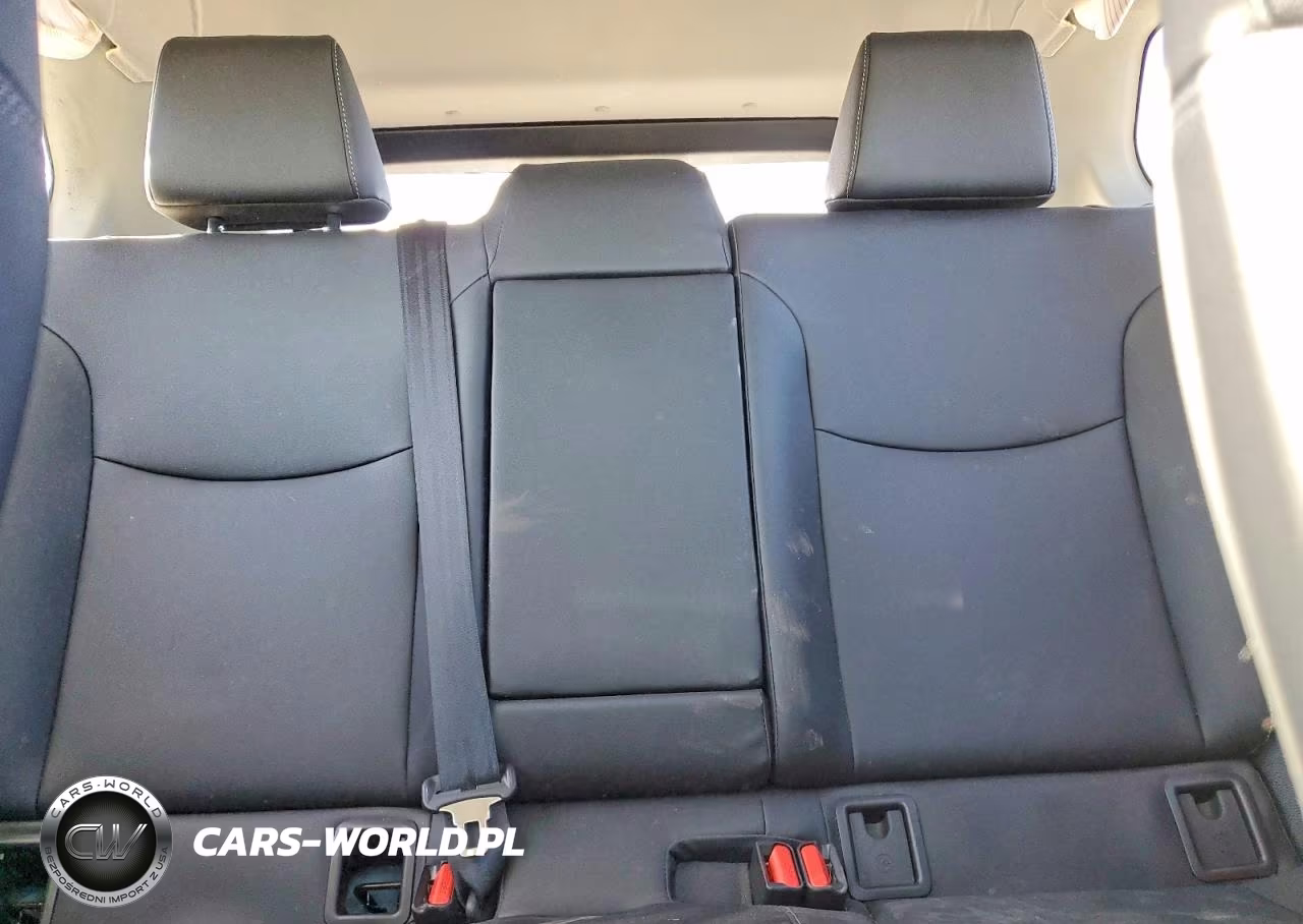 2022 Toyota Corolla Cross Xle VIN:7MUDAAAG4NV011657 - 10