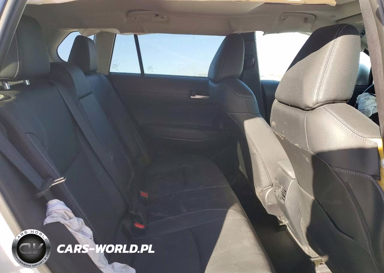 2022 Toyota Corolla Cross Xle VIN:7MUDAAAG4NV011657 - 11