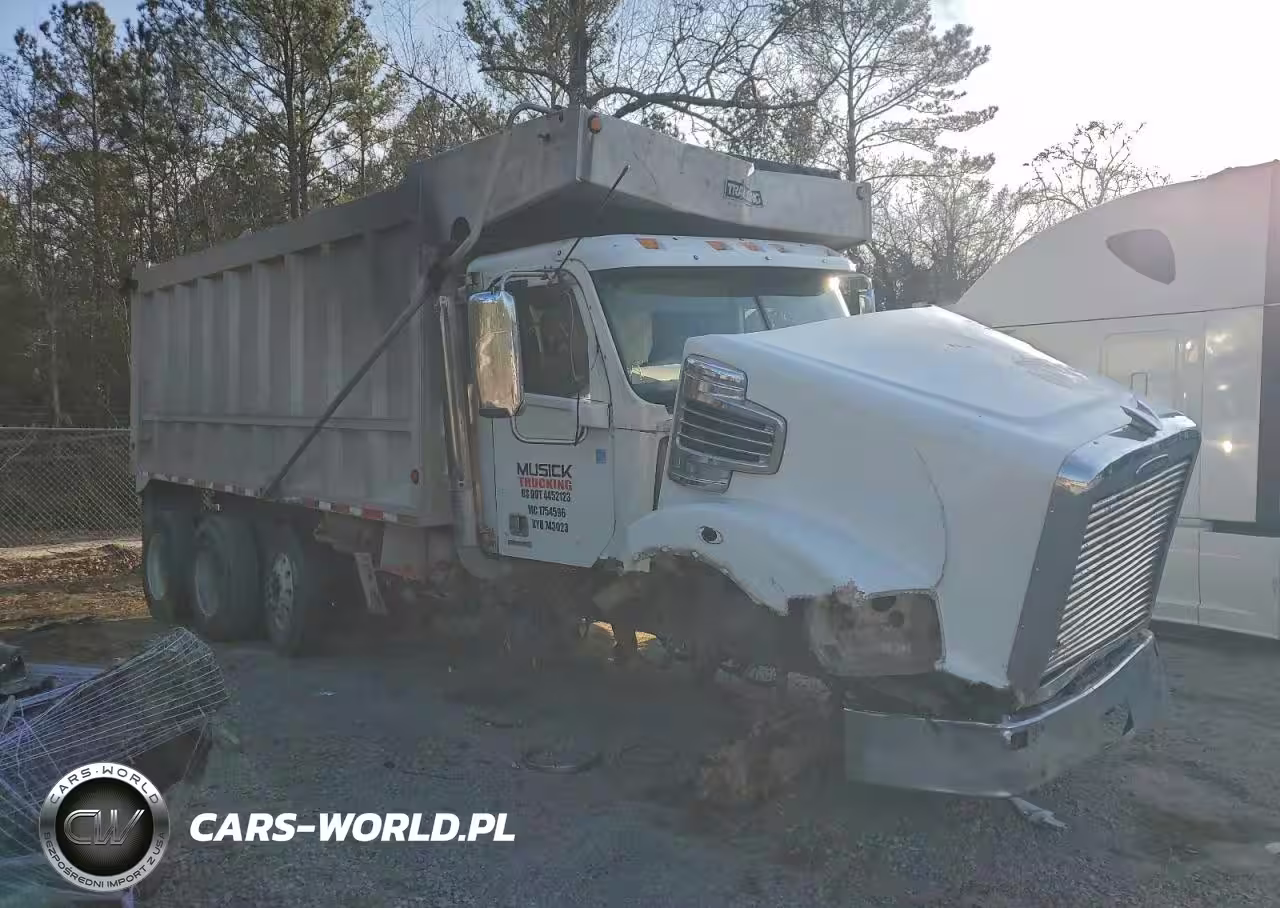 2012 Freightliner Conventional Coronado 122