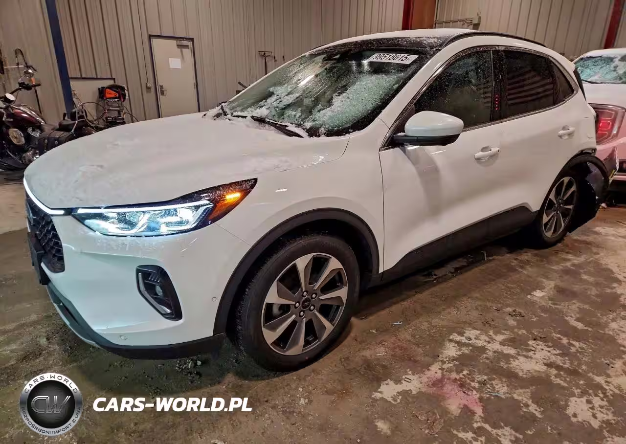 2023 Ford Escape Platinum