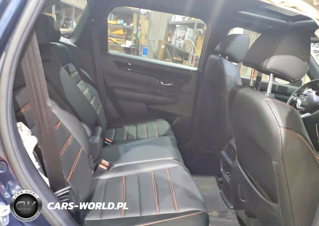2025 Honda Cr-V Sport Touring VIN:7FARS6H9XSE045821 - 11