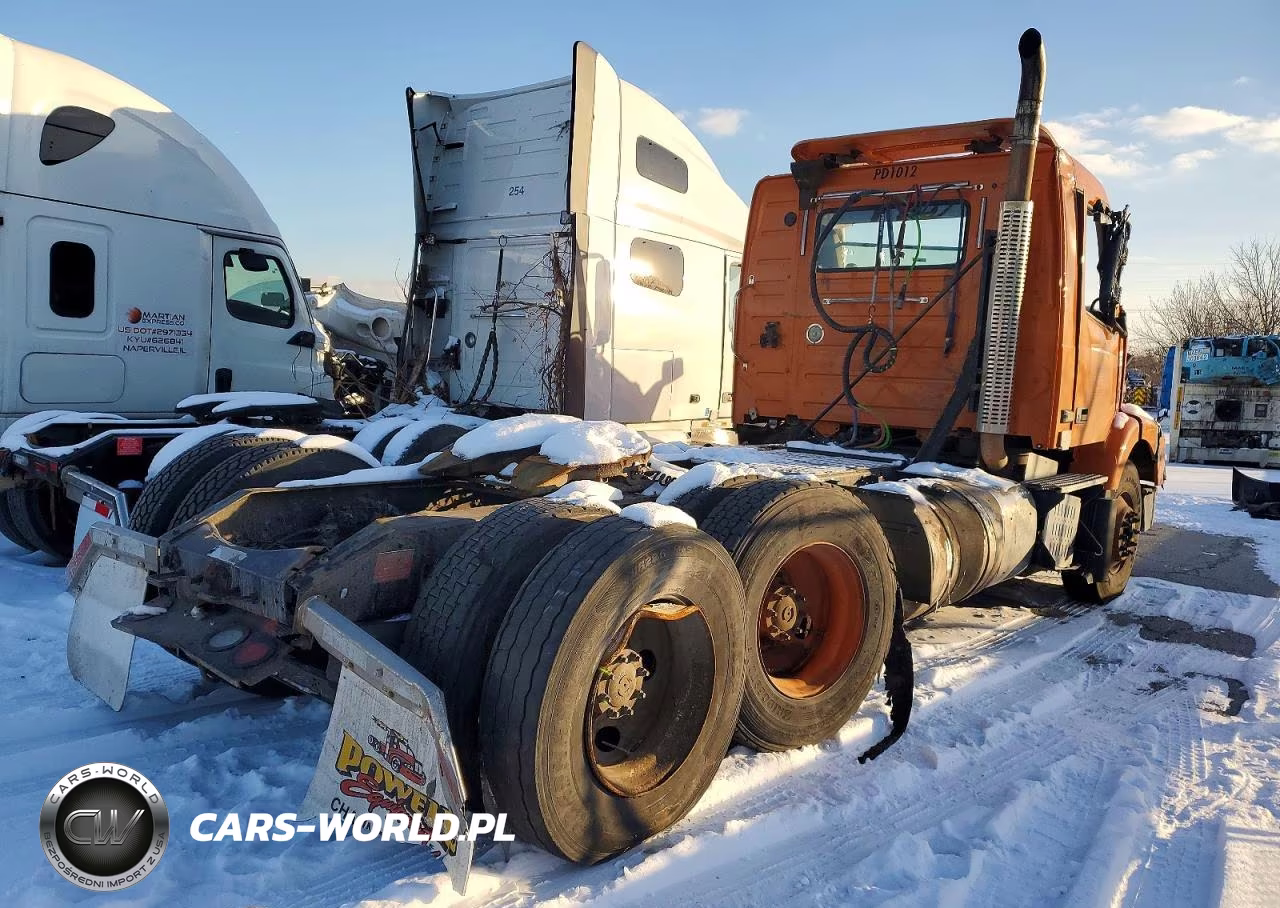 2015 Volvo Vnm Semi Truck VIN:4V4MC9EH9FN911858 - 4