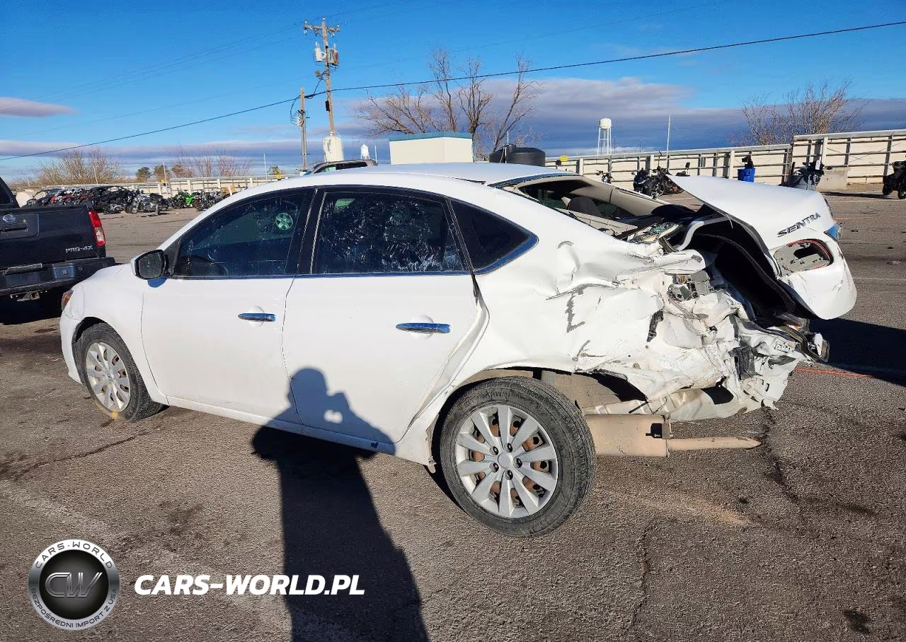 2018 Nissan Sentra S VIN:3N1AB7AP7JY337617 - 2