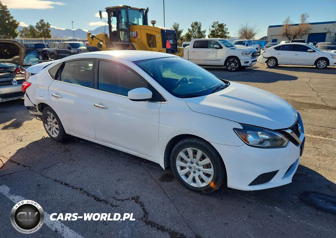 2018 Nissan Sentra S VIN:3N1AB7AP7JY337617 - 4