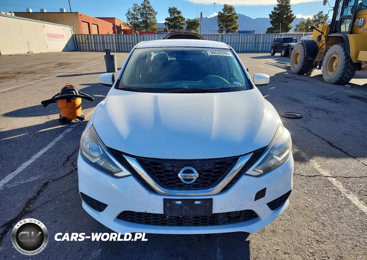 2018 Nissan Sentra S VIN:3N1AB7AP7JY337617 - 5