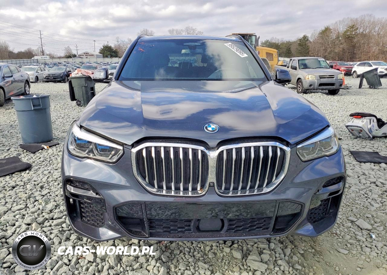 2022 BMW X5 xDrive45E VIN:5UXTA6C01N9L50702 - 5