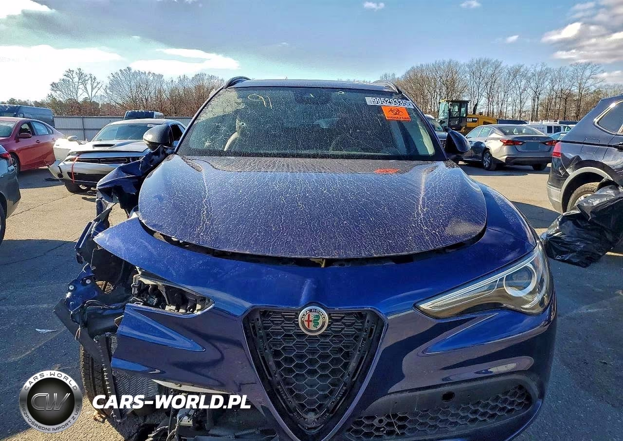 2021 Alfa Romeo Stelvio Ti VIN:ZASPAKBN7M7D20775 - 5