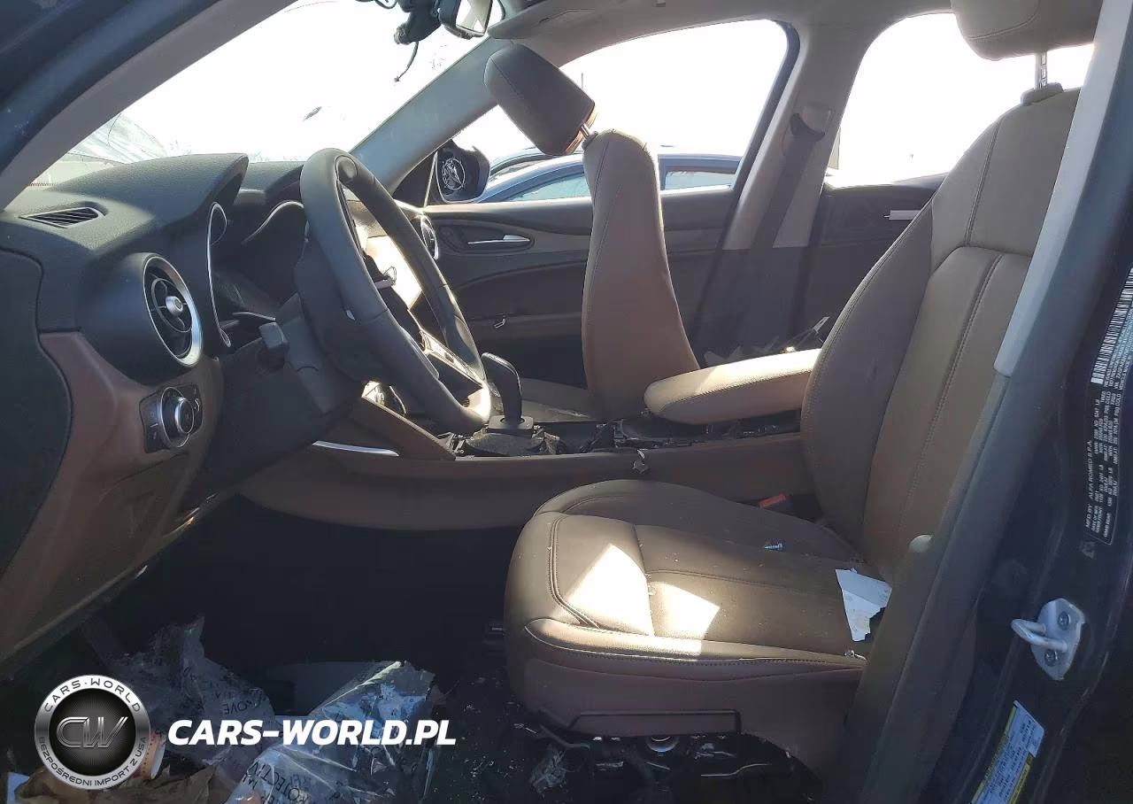 2021 Alfa Romeo Stelvio Ti VIN:ZASPAKBN7M7D20775 - 7