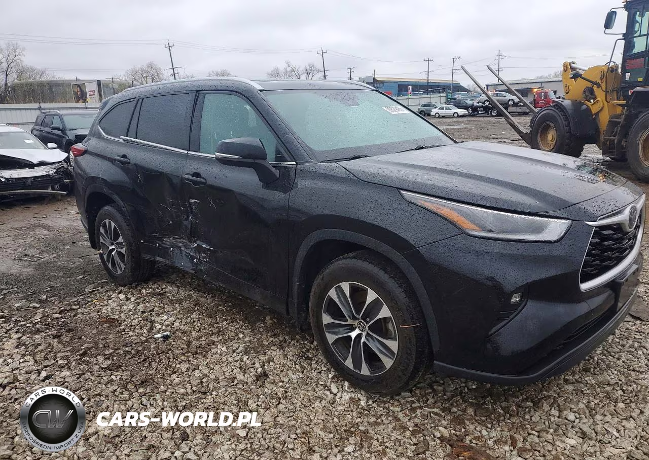 2021 Toyota Highlander Xle VIN:5TDGZRBH6MS543349 - 4