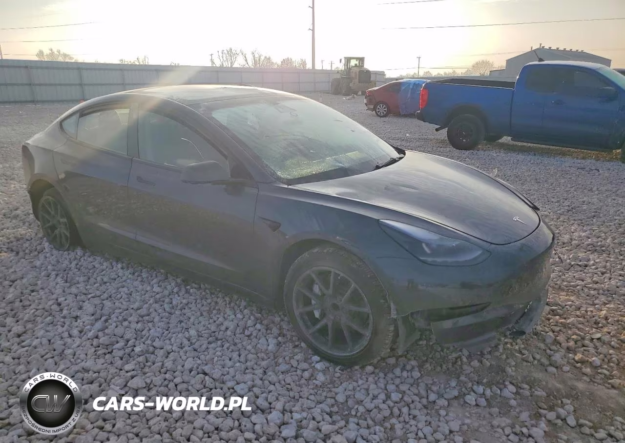 2023 Tesla Model 3 VIN:5YJ3E1EA2PF676712 - 4