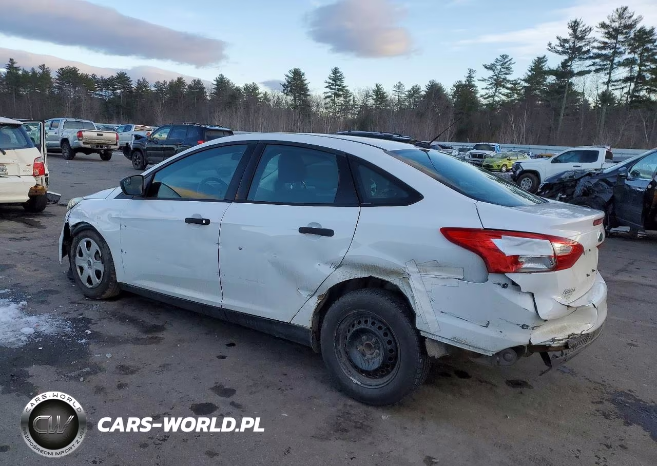 2014 Ford Focus S VIN:1FADP3E29EL133439 - 2