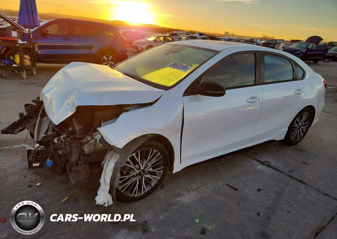 2023 Kia Forte Gt Line