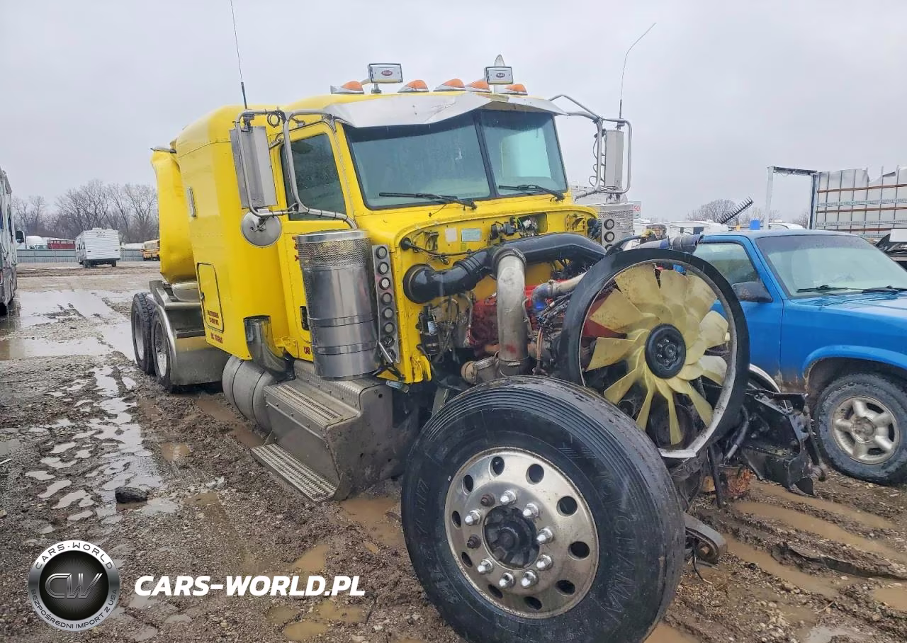 2012 Peterbilt 389 Semi Truck