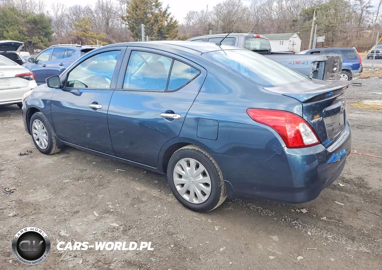 2016 Nissan Versa S VIN:3N1CN7AP1GL834135 - 2