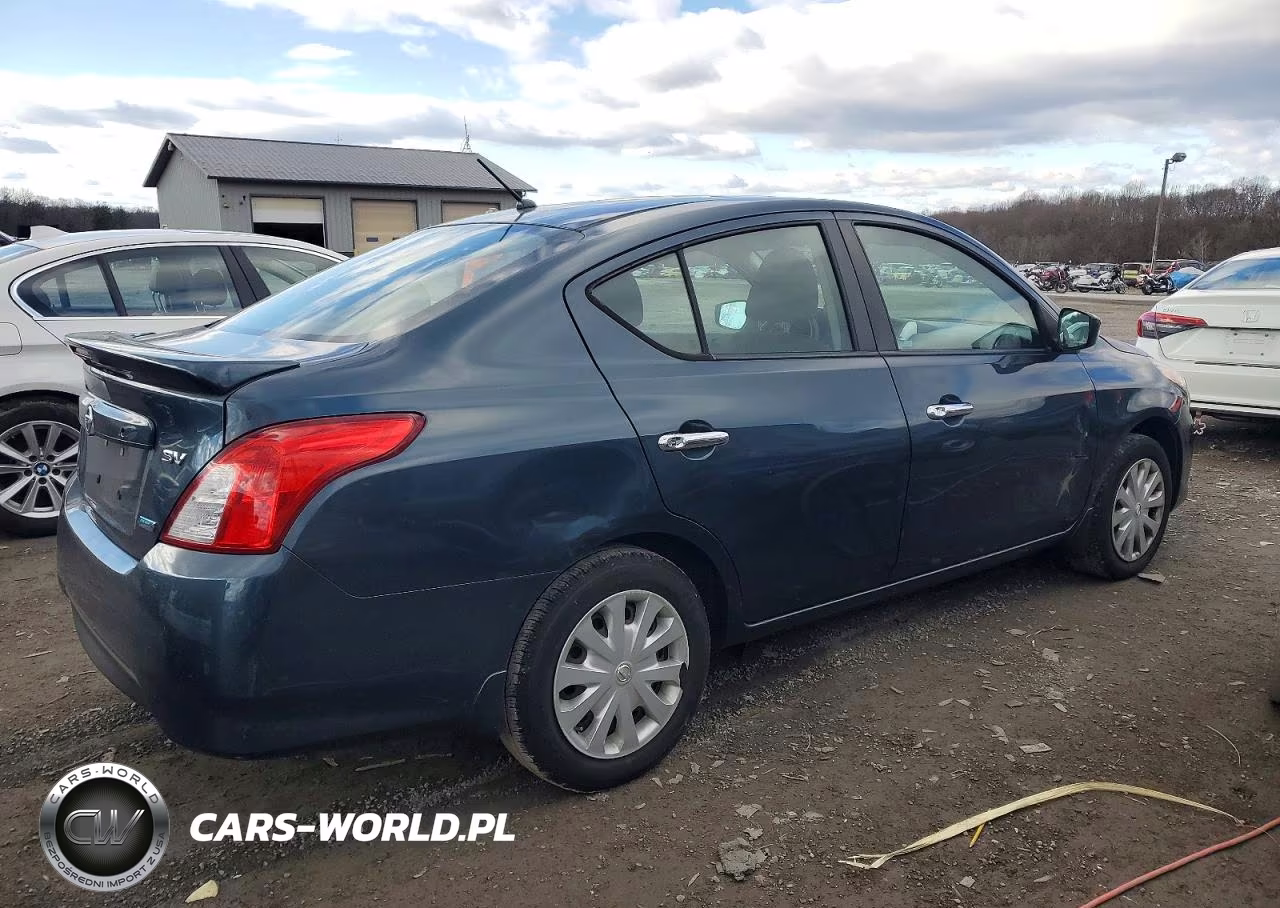 2016 Nissan Versa S VIN:3N1CN7AP1GL834135 - 3