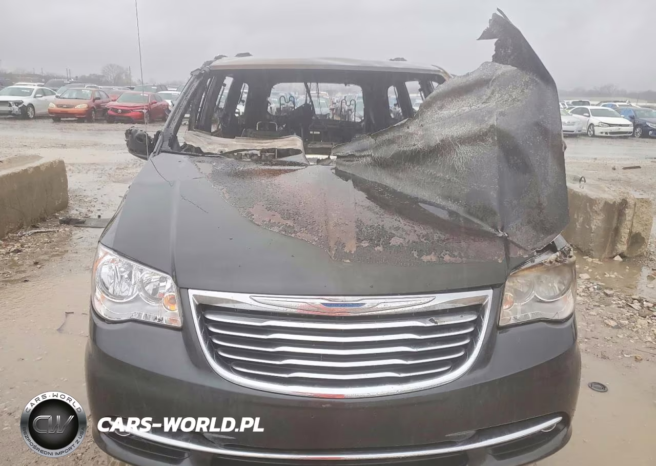 2012 Chrysler Town & Country Touring VIN:2C4RC1BG0CR339110 - 5