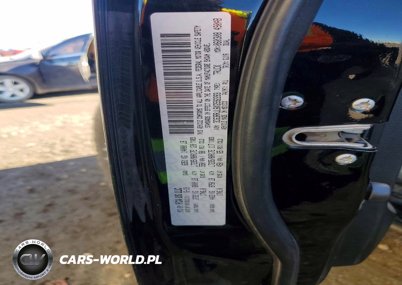 2019 Ram 3500 Laramie VIN:3C63RRJL6KG592283 - 10