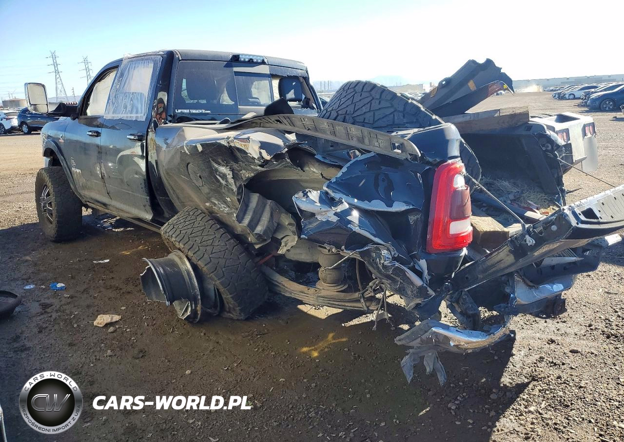 2019 Ram 3500 Laramie VIN:3C63RRJL6KG592283 - 3
