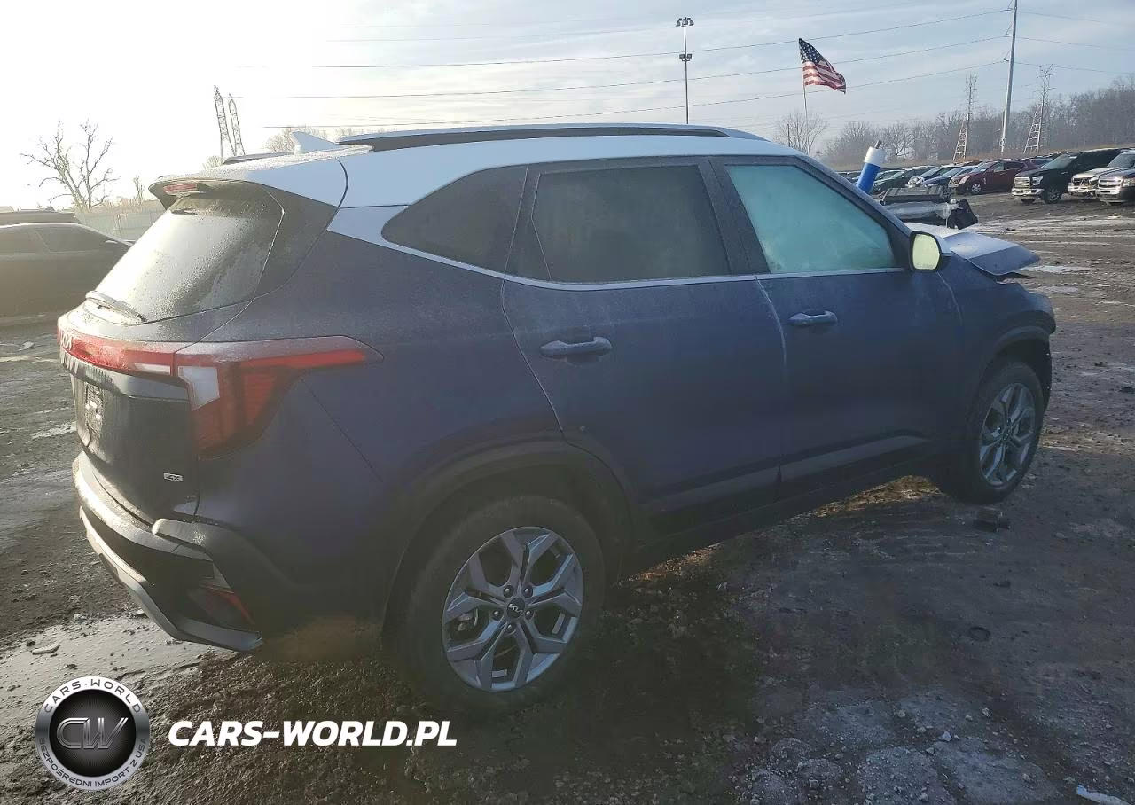 2024 Kia Seltos S VIN:KNDEUCAA7R7535916 - 3