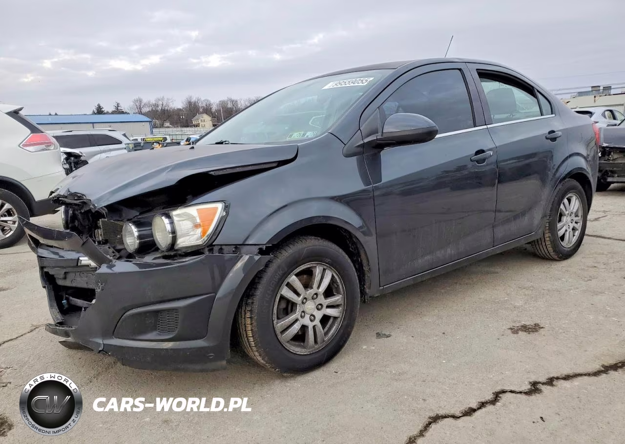 2015 Chevrolet Sonic Lt – zdjęcie 1 z 12