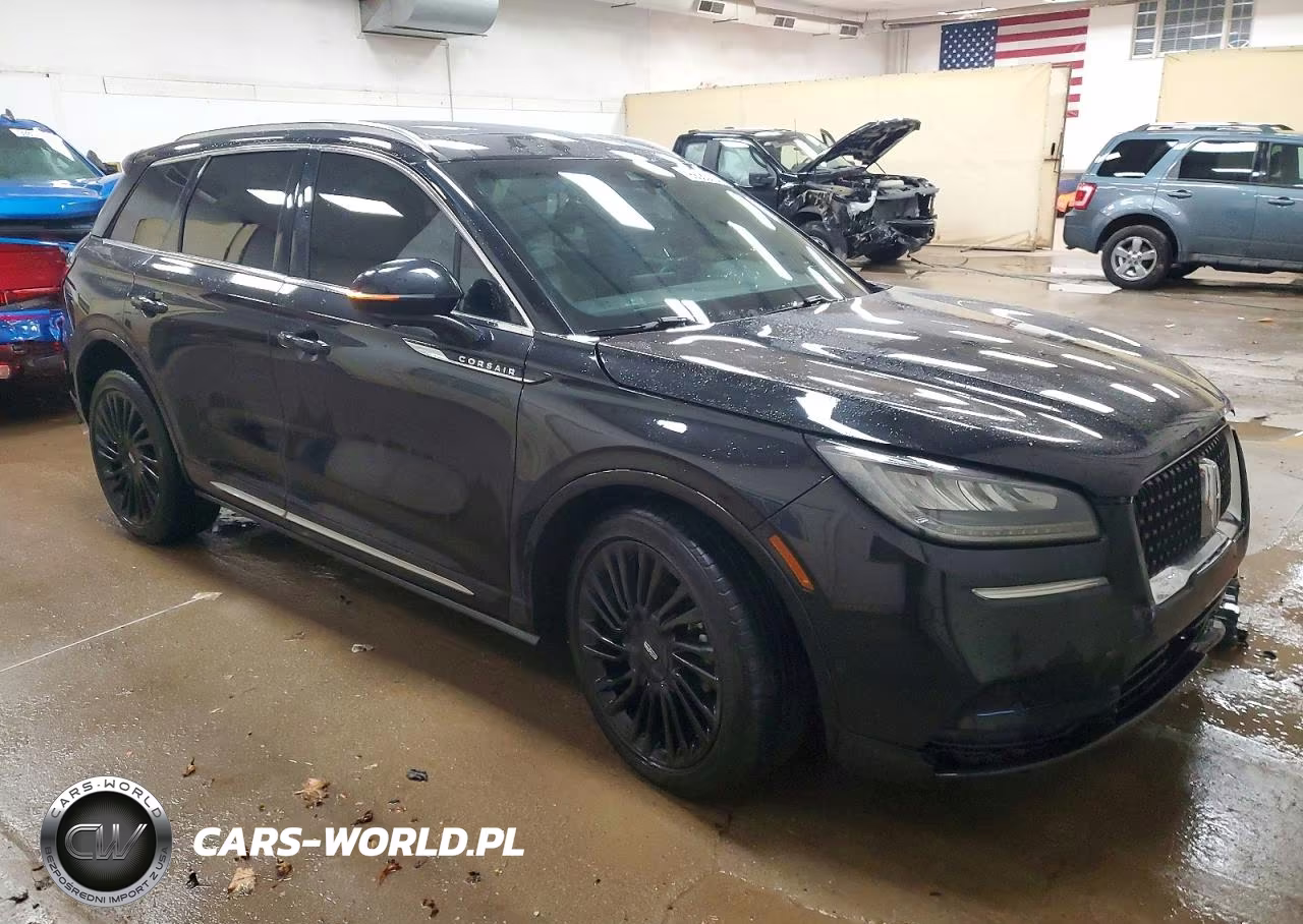 2021 Lincoln Corsair Reserve VIN:5LMCJ2D93MUL05613 - 4