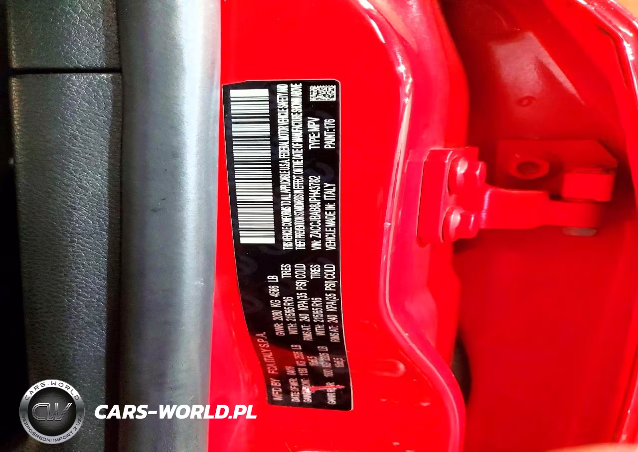 2018 Jeep Renegade Sport VIN:ZACCJBAB8JPH43782 - 13