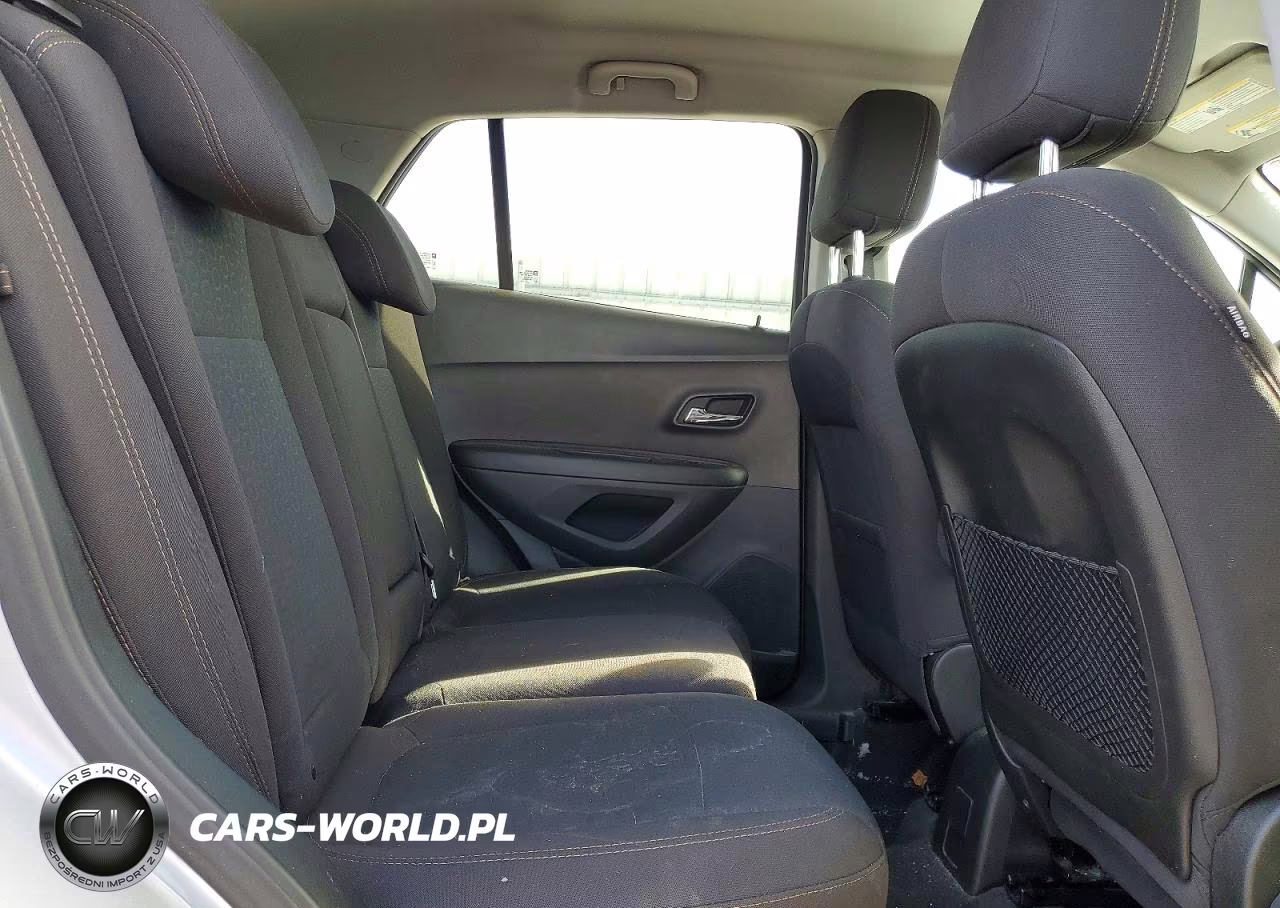 2020 Chevrolet Trax Ls VIN:3GNCJKSB9LL129406 - 11