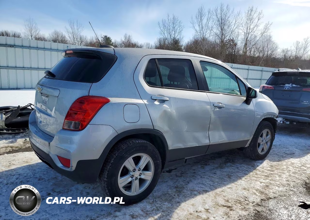 2020 Chevrolet Trax Ls VIN:3GNCJKSB9LL129406 - 3