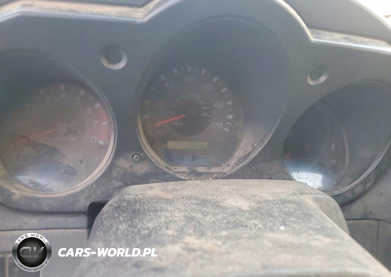2002 Nissan Frontier Crew Cab Xe VIN:1N6ED29XX2C396619 - 9