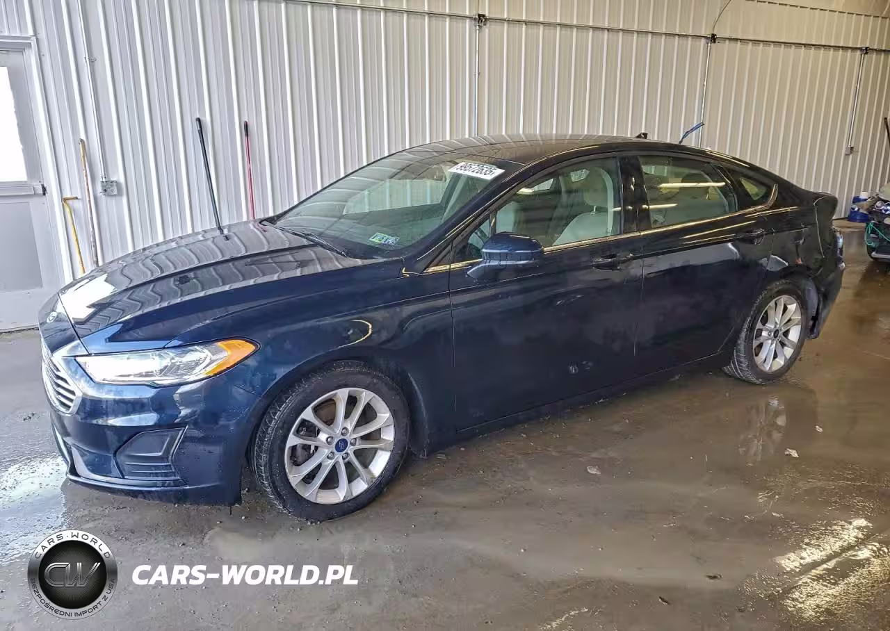 2020 Ford Fusion Se
