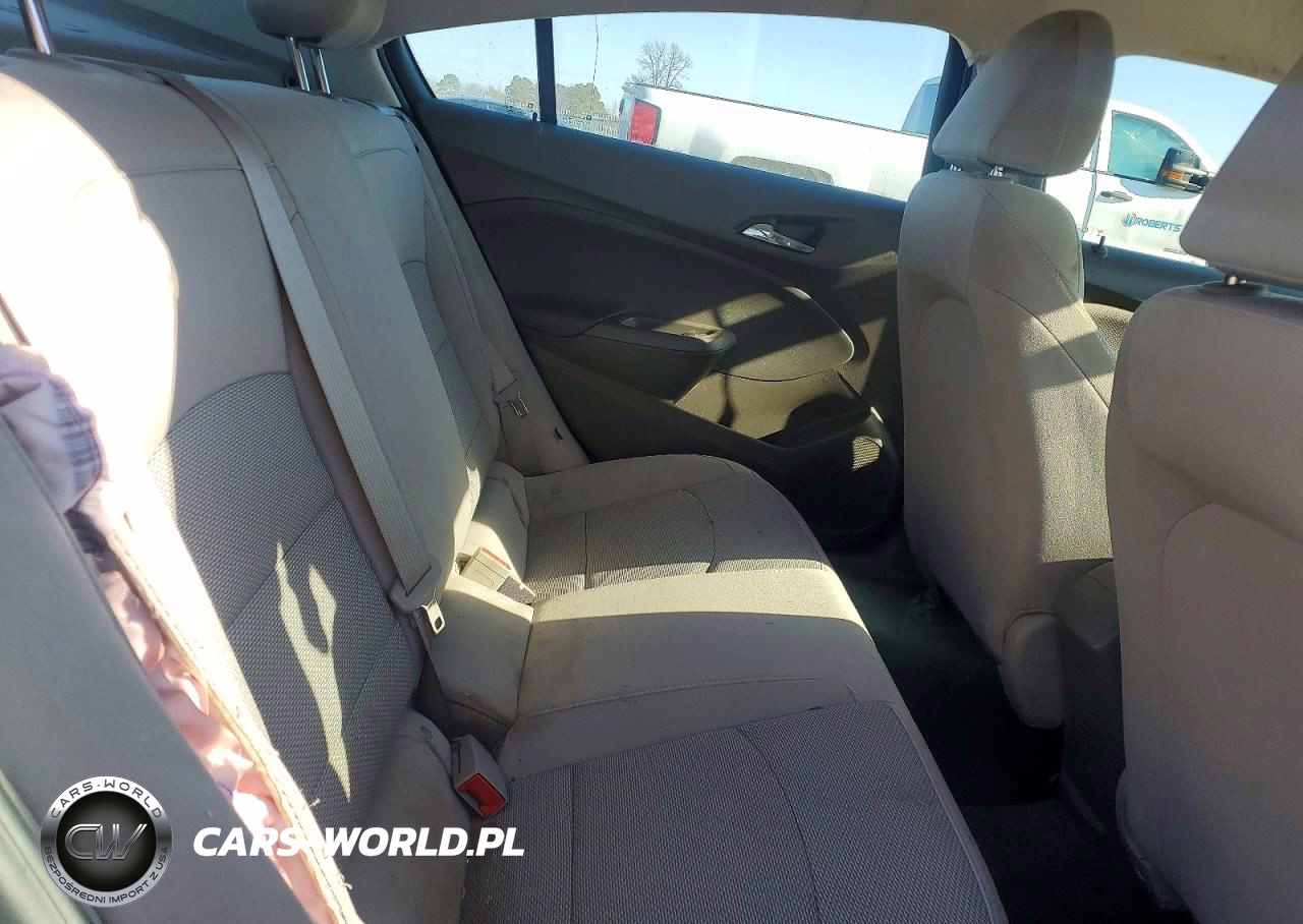 2018 Chevrolet Cruze Ls VIN:1G1BC5SM2J7183450 - 10