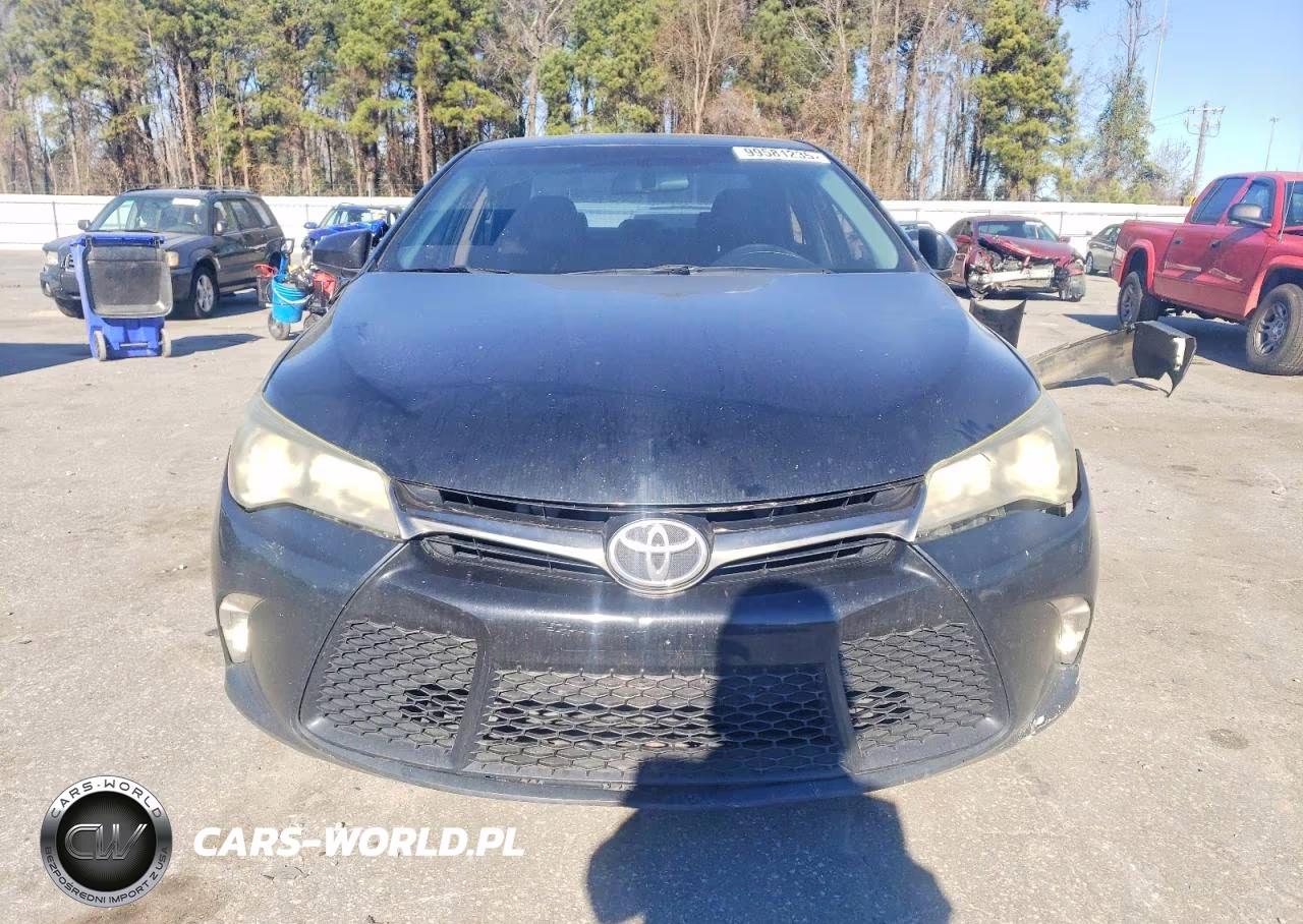 2016 Toyota Camry Le VIN:4T1BF1FK4GU241418 - 5