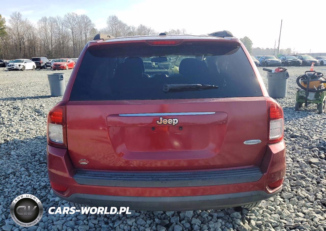 2014 Jeep Compass Latitude VIN:1C4NJCEA8ED529623 - 6