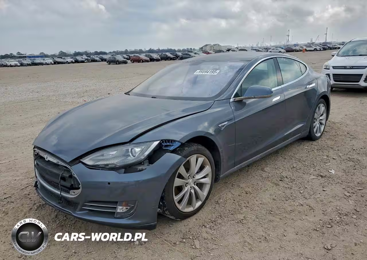 2013 Tesla Model S
