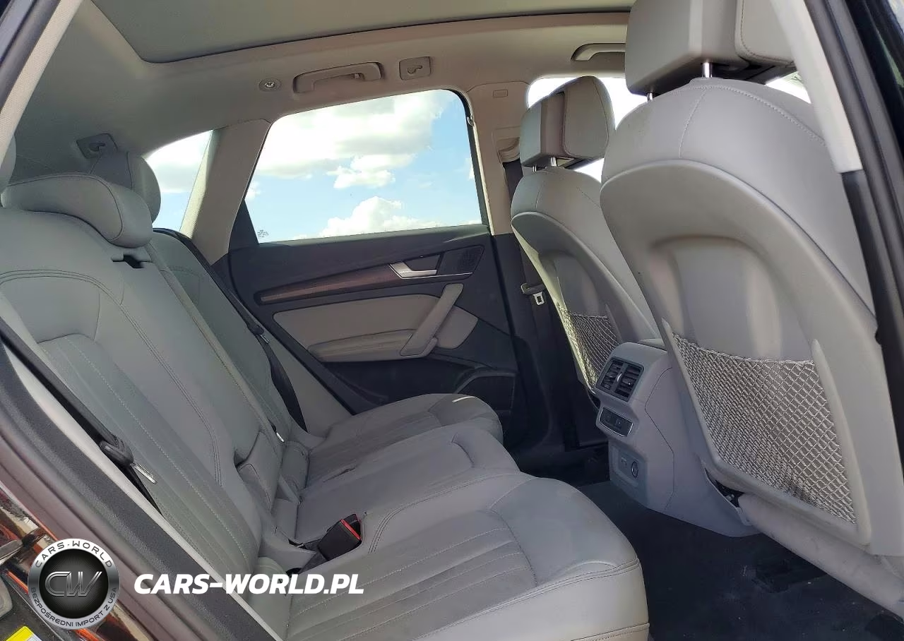 2023 Audi Q5 Premium Plus 40 VIN:WA1BBAFY1P2126172 - 11