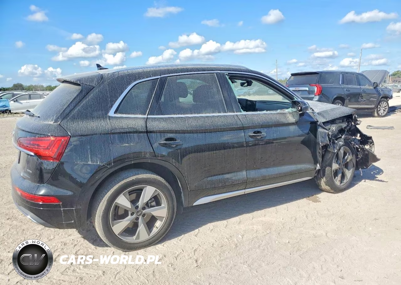 2023 Audi Q5 Premium Plus 40 VIN:WA1BBAFY1P2126172 - 3