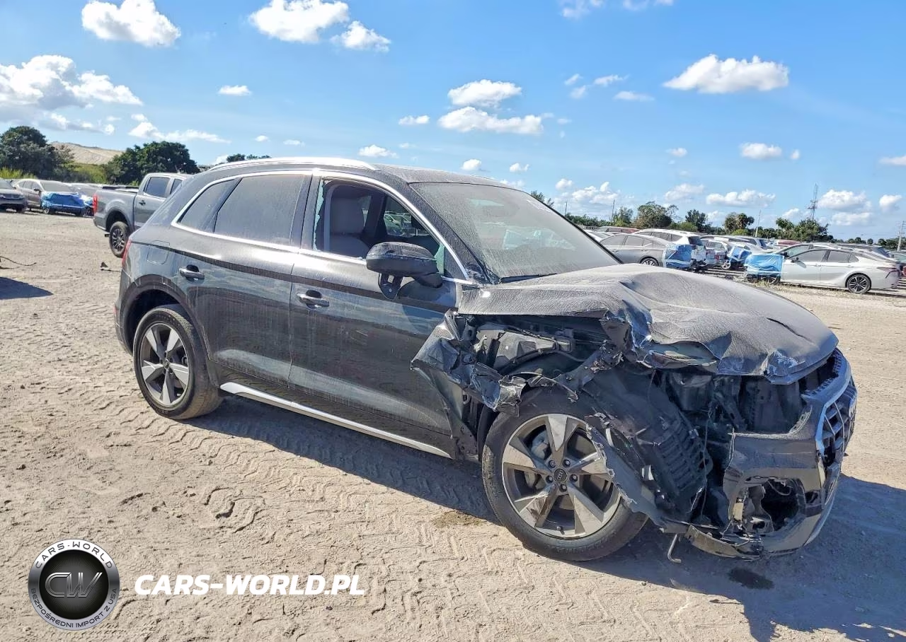 2023 Audi Q5 Premium Plus 40 VIN:WA1BBAFY1P2126172 - 4