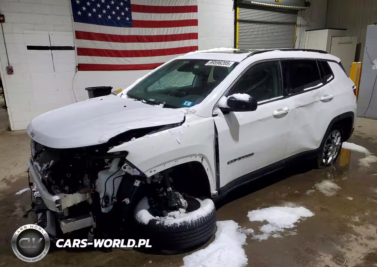 2022 Jeep Compass Latitude Lux