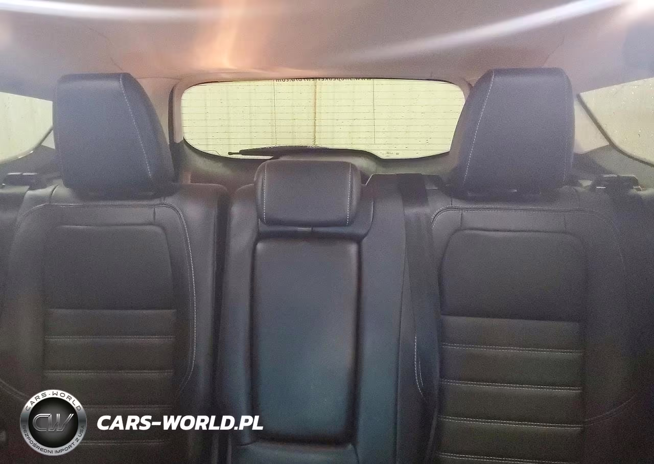 2018 Ford Escape Titanium VIN:1FMCU9J96JUA41421 - 10