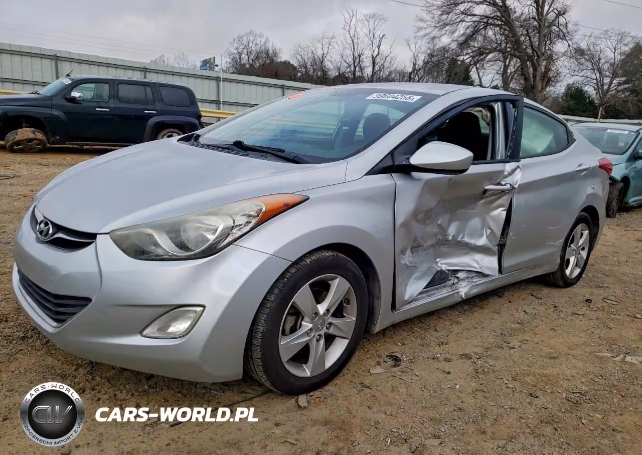 2013 Hyundai Elantra Gls