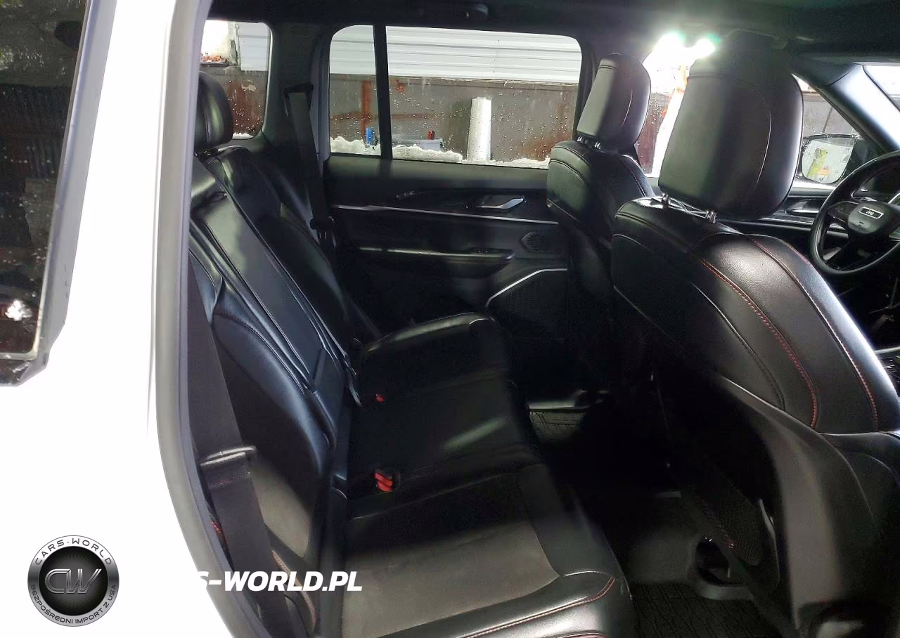 2022 Jeep Grand Cherokee Trailhawk VIN:1C4RJHCG2N8623219 - 10