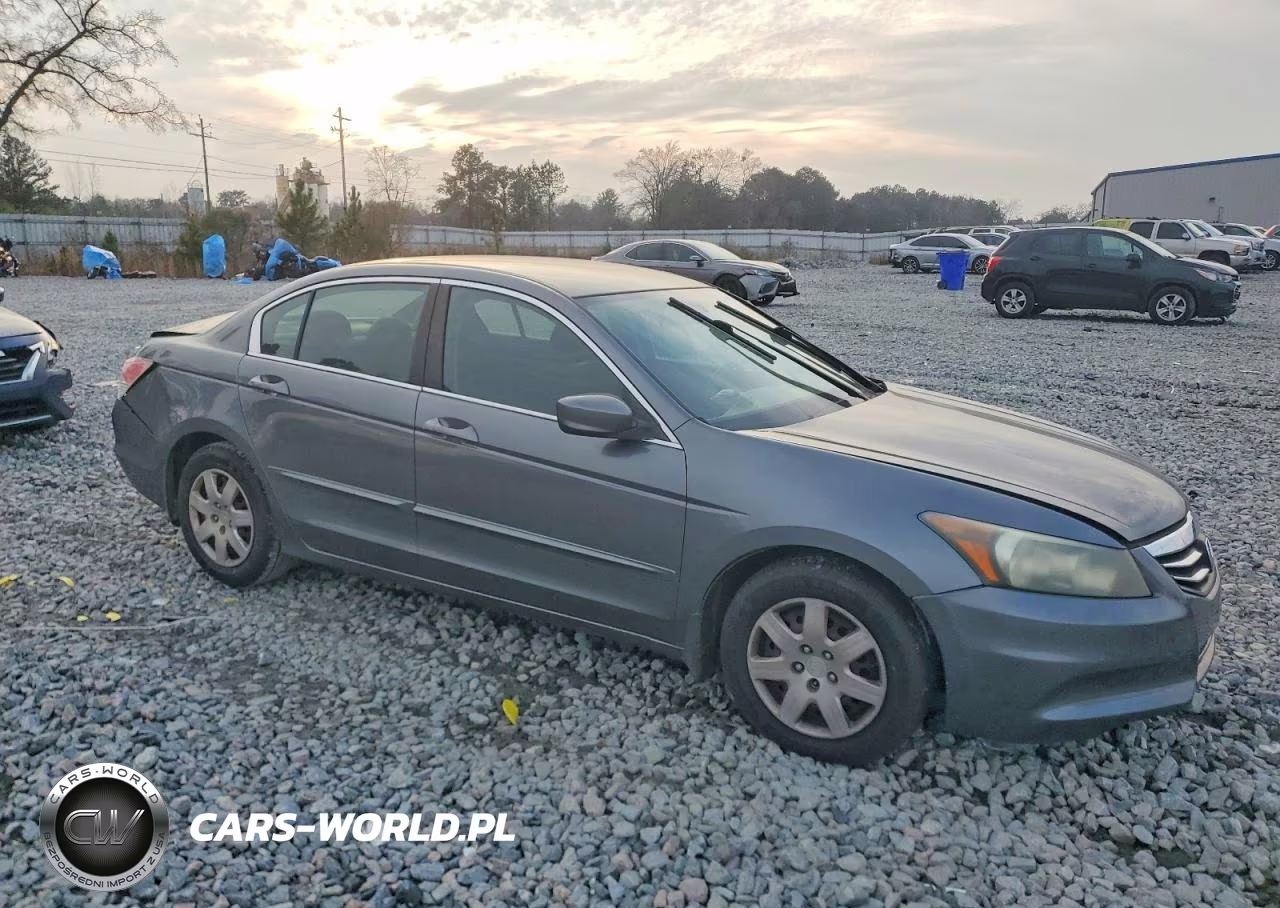 2011 Honda Accord Lx VIN:1HGCP2F32BA050032 - 4
