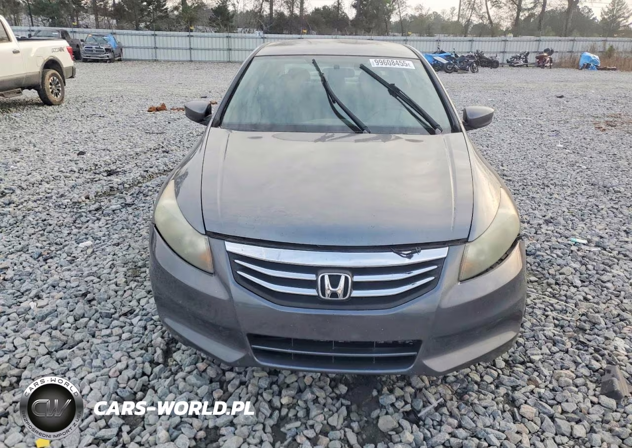2011 Honda Accord Lx VIN:1HGCP2F32BA050032 - 5