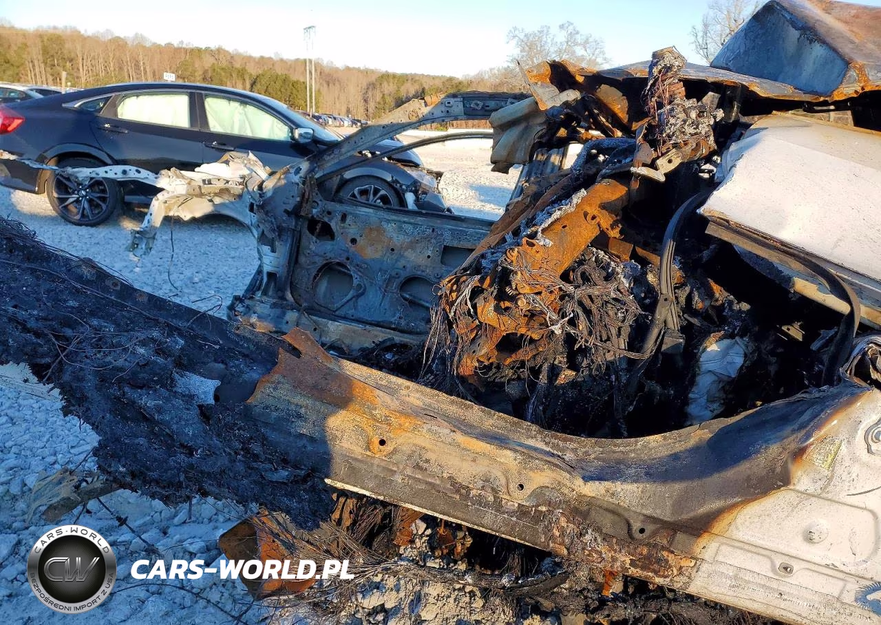 2018 Toyota Camry Le VIN:4T1B31HK0JU001442 - 7