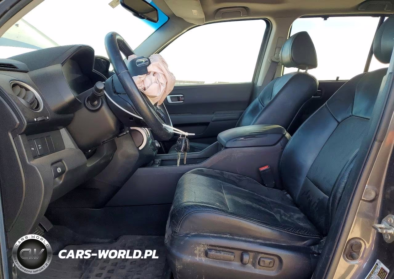 2011 Honda Pilot Touring VIN:5FNYF4H98BB102193 - 7