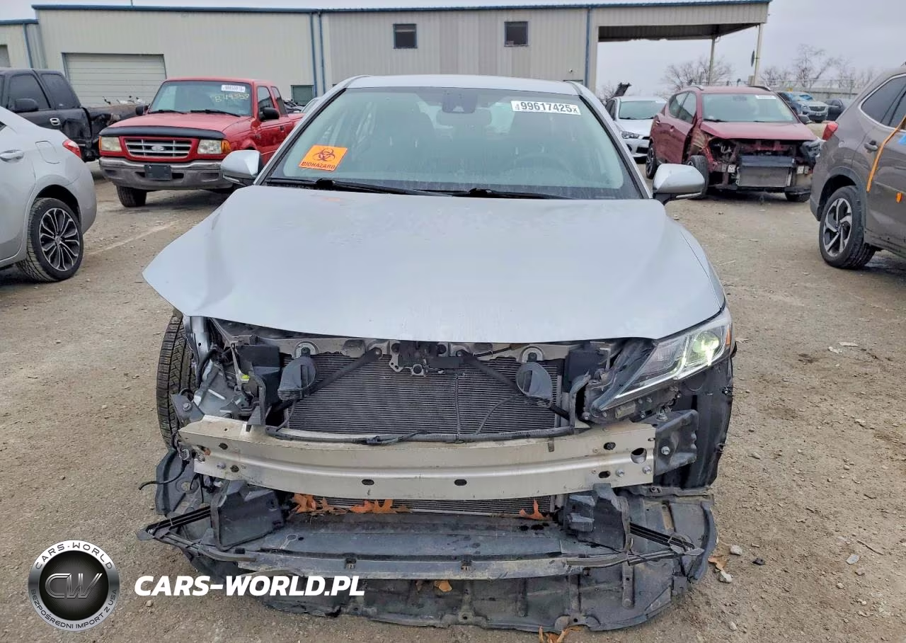 2020 Toyota Camry Le VIN:4T1L11AK9LU885601 - 5